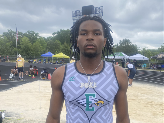 Bryant displays on circumstance name to cap robust teenage season